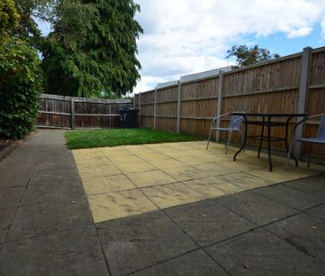3 bedroom terraced house to rent - Photo 4