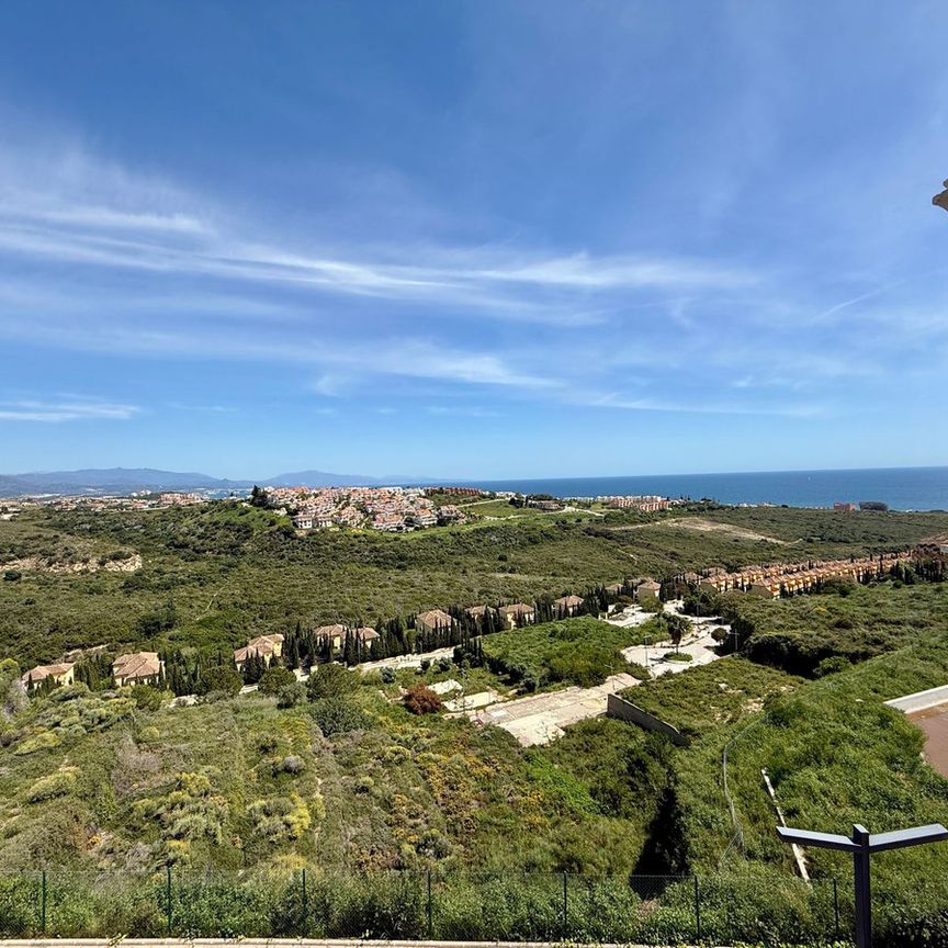 Apartment – Penthouse in Manilva - Foto 1