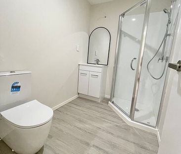 Modern one Bedroom Unit for Rent in Takanini - Photo 5