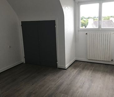 Location maison à Landivisiau, 6 pièces 110.9m² - Photo 6