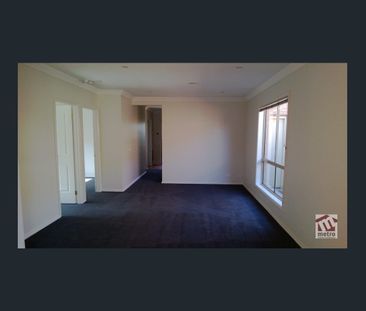 30 Ruby Place, Werribee, Vic 3030 - Photo 1