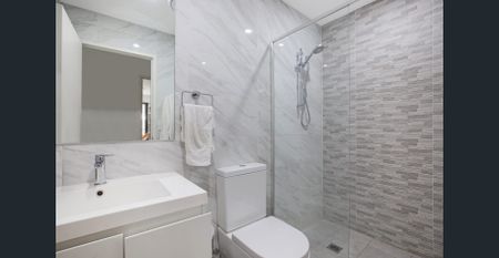 Lovely Modern Unit in Convenient Location - Photo 2