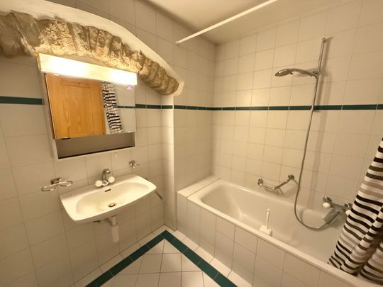 Charming apartment in the old town with character and shared garden - Foto 1