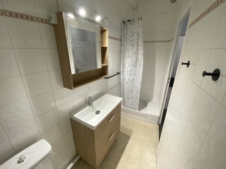 T2 Ecusson - Photo 2