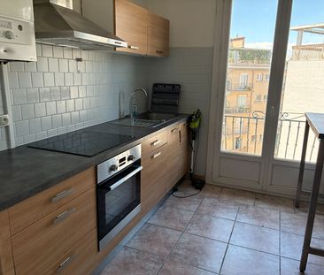 Location Appartement 3 pièces 70m² - Photo 4