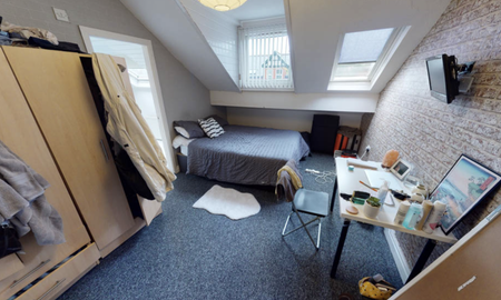 4 Flat 3 Headingley Avenue, Leeds, LS6 3EP - Photo 5