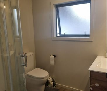 Cosy 2 bedroom - Photo 1