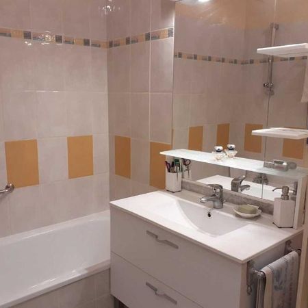 Location Appartement 2 pièces 43m² MARMANDE 47200 - Photo 3