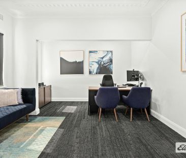 Spacious 5-Bedroom Home in the Heart of Wollongong CBD - Photo 1