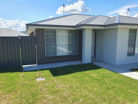 1 / 123 Warrah Drive - Photo 3