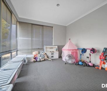 Modern Comfort, Elevated Living & Everyday Convenience! - Photo 6