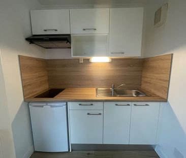 Location Appartement 1 pièce 21m² RENNES 35700 - Photo 2