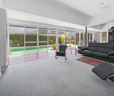 18 Banksia Terrace, South Perth WA 6151 - House For Rent | Domain - Photo 6