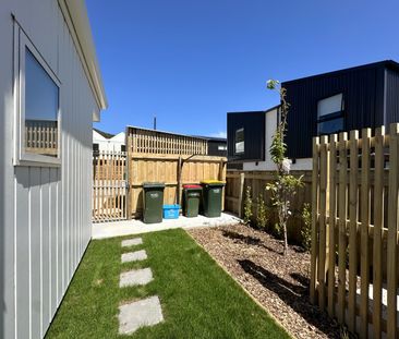 Newly built 3-Bedroom Townhouse in Naenae - Photo 3