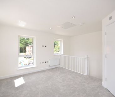 19, Copper Beech Court, Cookridge, Leeds, LS16 6FW - Photo 3