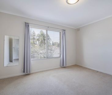 Stunning apartment, ideally located! - Photo 6