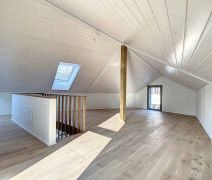 Au coeur de la ville de Rolle, spacieux duplex de standing - Photo 5