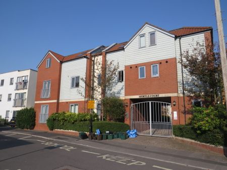 2 Bedroom - Photo 5