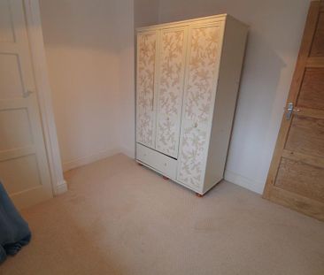 3 bedroom semi-detached house to rent - Photo 6