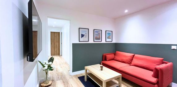 Location Appartement 6 pièces 15m² TOULOUSE 31400 - Photo 2