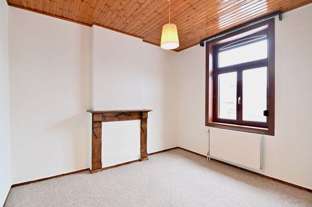 Te huur: charmante woning in het centrum van Sint-Truiden - Photo 1