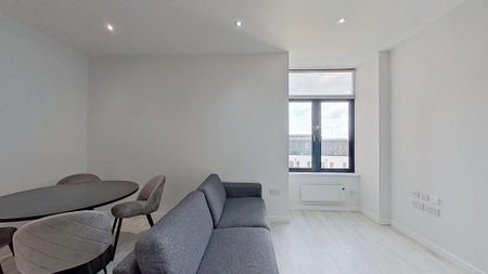 2 bedroom flat to rent - Photo 2