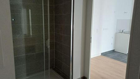 location Appartement T1 DE 30m² À ROSNY SOUS BOIS - Photo 4
