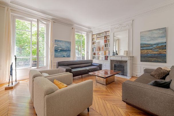 Appartement à louer Rue Michel Ange, Paris 16ème - Photo 1