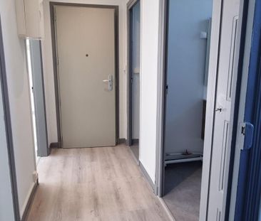 Location Appartement 2 pièces 56m² LE CREUSOT 71200 - Photo 5