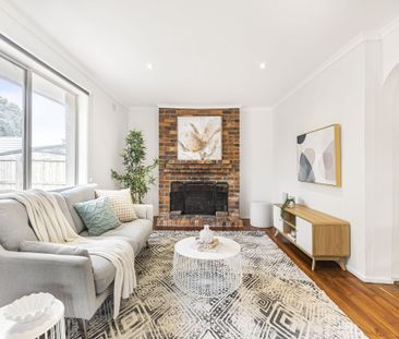 Spacious Family Home - Photo 2