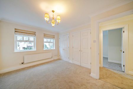 Belvedere Grove, Wimbledon SW19 - Photo 3