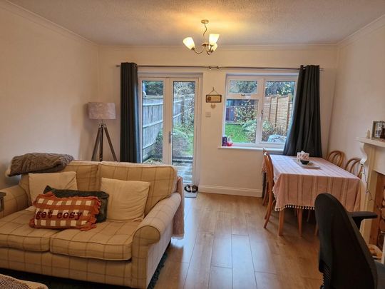 2 bedroom terraced house to rent - Photo 1