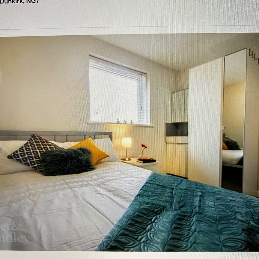 Room in a Shared House, Aston Court, NG7 - Photo 1