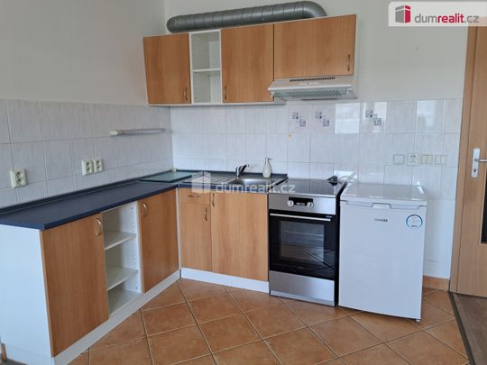 Pronájem bytu 1+kk a garsoniéry 34 m² - Photo 1