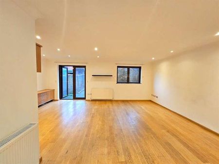 All Saints Mews, HA3 - Photo 2