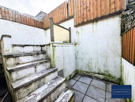 2 bedroom terraced house to rent - Photo 5