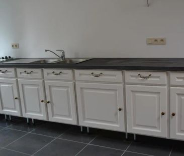 Gerenoveerde rijwoning met tuin gelegen in centrum Wakken. - Photo 5