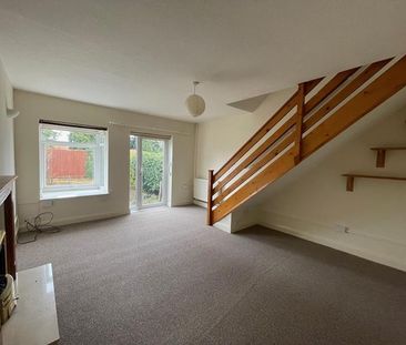 2 bedroom terraced house to rent - Photo 1