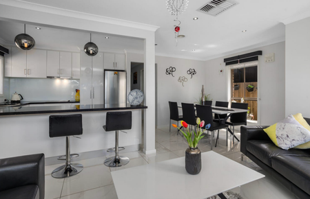 1/22 Balaclava Avenue, Altona Meadows VIC 3028 - Apartment For Rent | Domain - Photo 2