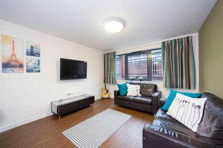 Premium Ensuite - Photo 3