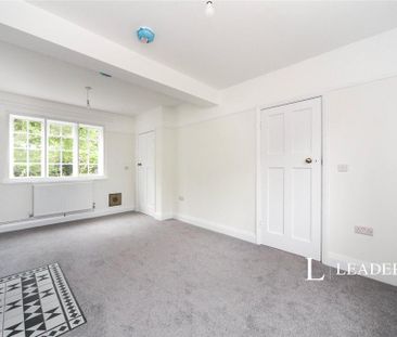 3 bedroom terraced house to rent - Photo 6