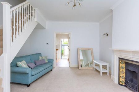 2 bedroom semi-detached house to rent - Photo 2