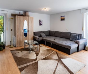 Helle 3-Zi.-Wohnung mit zwei Balkonen und Blick ins Grüne in zentra... - Photo 2