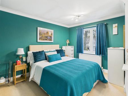 3 bedroom detached house to rent - Photo 5