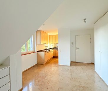 Schöne und helle 4.5-Zimmer-Maisonettewohnung im Dorfkern - Photo 1