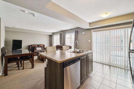For Lease - 474 Clearbrook Drive Unit# 8, Barrhaven, Ontario - Photo 4