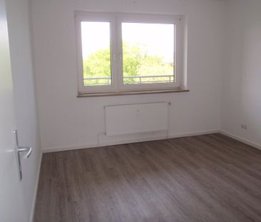 2,5 Zi. Wonhnung mit Balkon in Leichlingen! - Foto 1