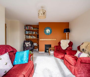 2 bedroom maisonette to rent - Photo 1