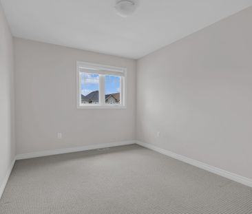 For Lease - 9573 Tallgrass Avenue, Niagara Falls, Ontario - Photo 4