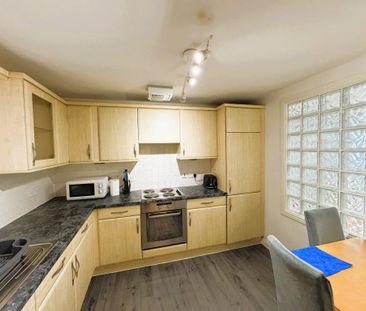 1 bedroom flat to rent - Photo 5